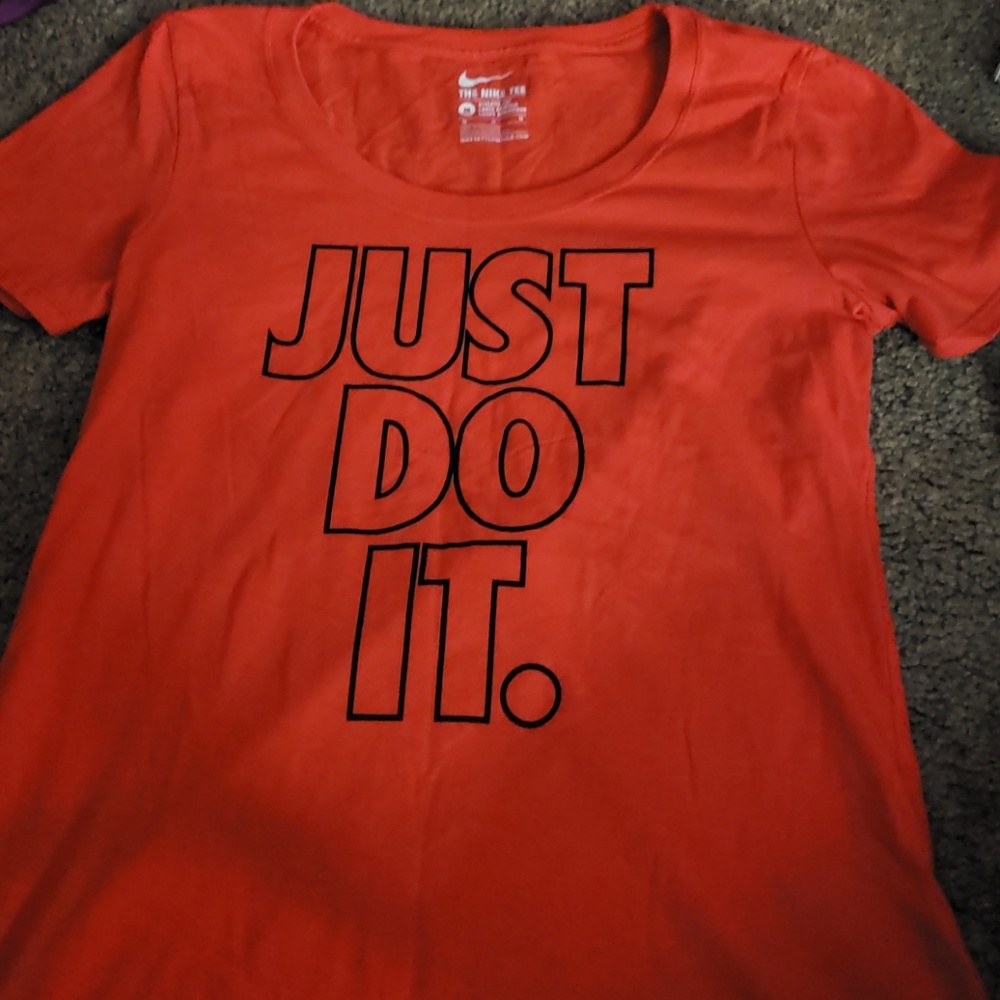 Nike tshirt.